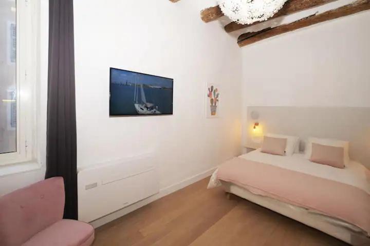 Design Suite Vieux Port Appartement Tout Equipe Climatise Marseille Kültér fotó